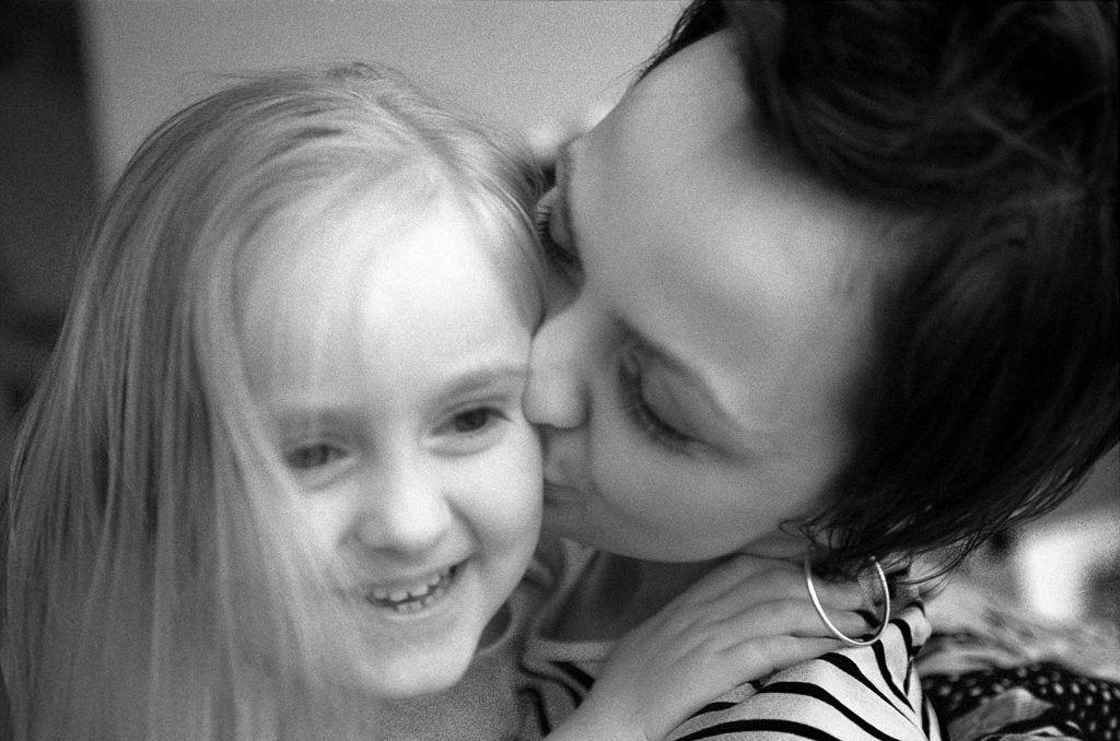 People Photography, Portrait of mother and daughter in Reykjavík, Iceland