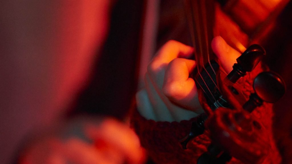 Editorila & People Photography, violin player, Philadelphia